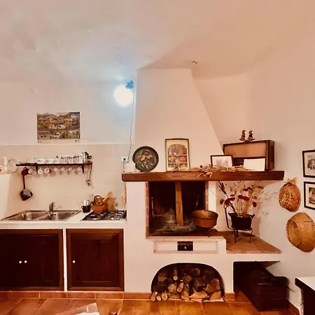 La Casa Di Nonna Carissima * Villalago